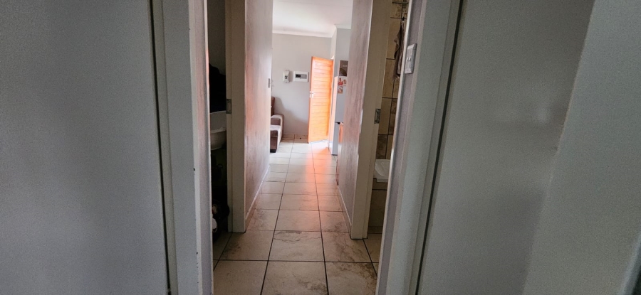 To Let 3 Bedroom Property for Rent in Waterval East North West